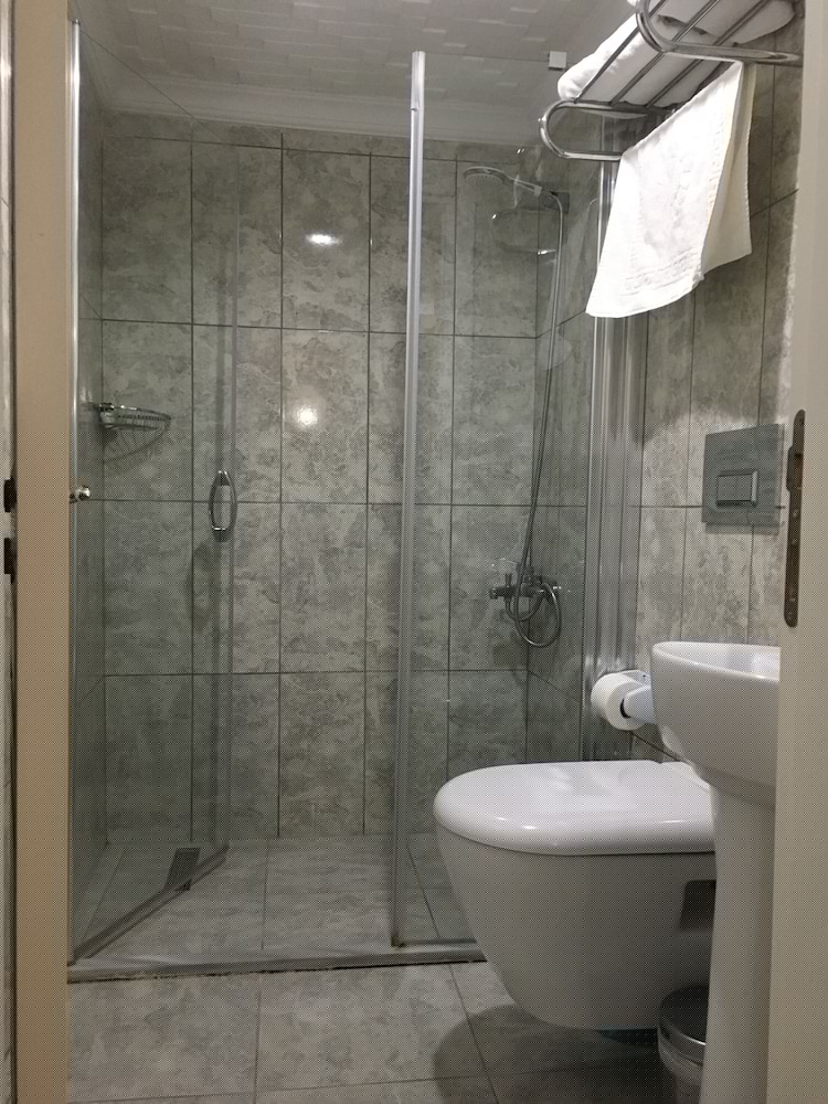 Jasmine Apartment 51/55