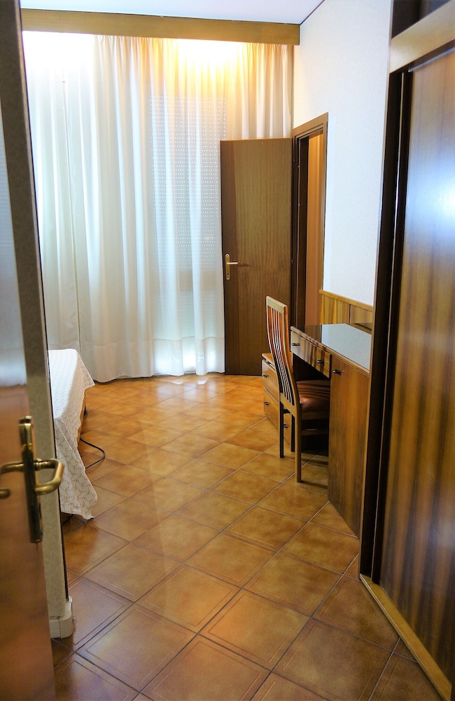 Euromotel Croce Bianca 41/59