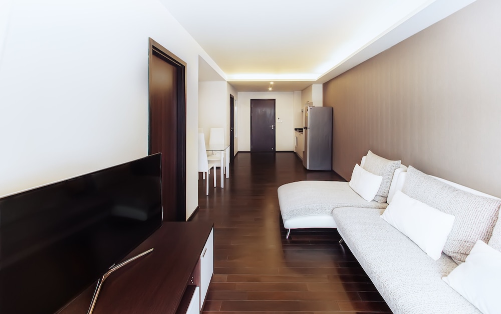 The Title Condo By Tropiclook 19/99