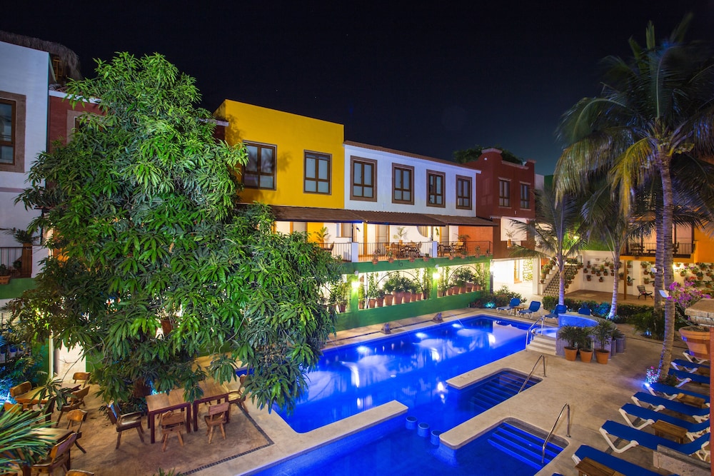 El Pueblito Sayulita 3/75