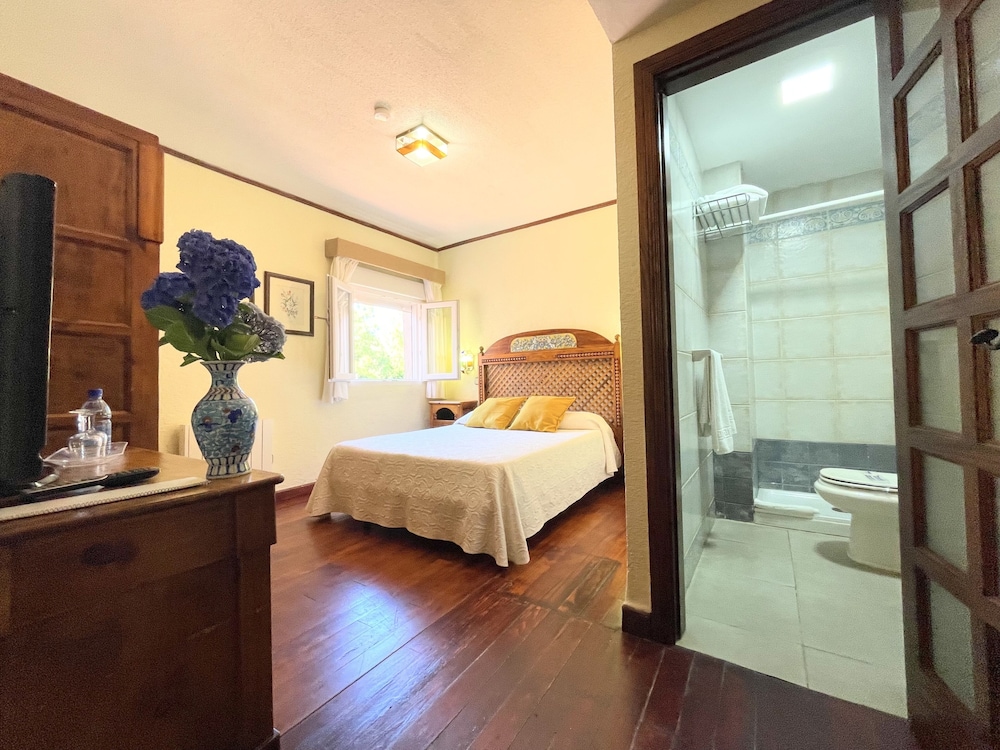 Hotel Rural El Refugio 56/75
