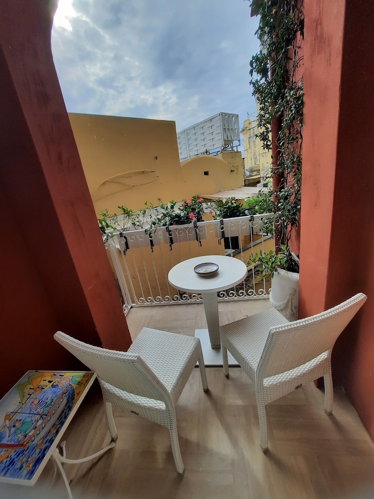 Villa La Tartana 8/75