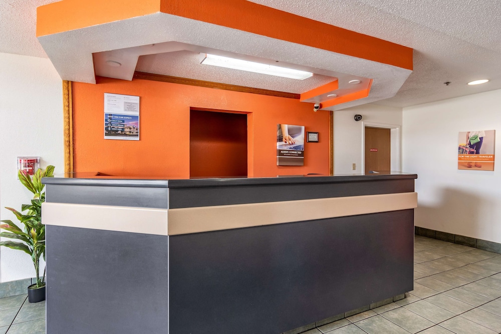 Motel6 Chattanooga, TN - Downtown 7/40