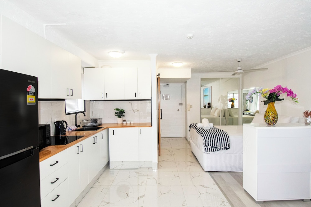 Equinox Resort 4/50