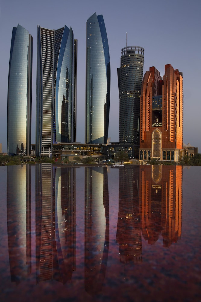 Bab Al Qasr Residence 72/74