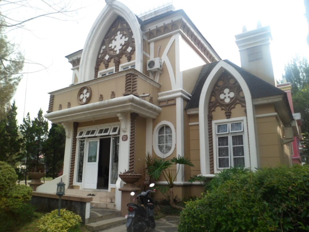 Villa Kota Bunga Mawar 2/21