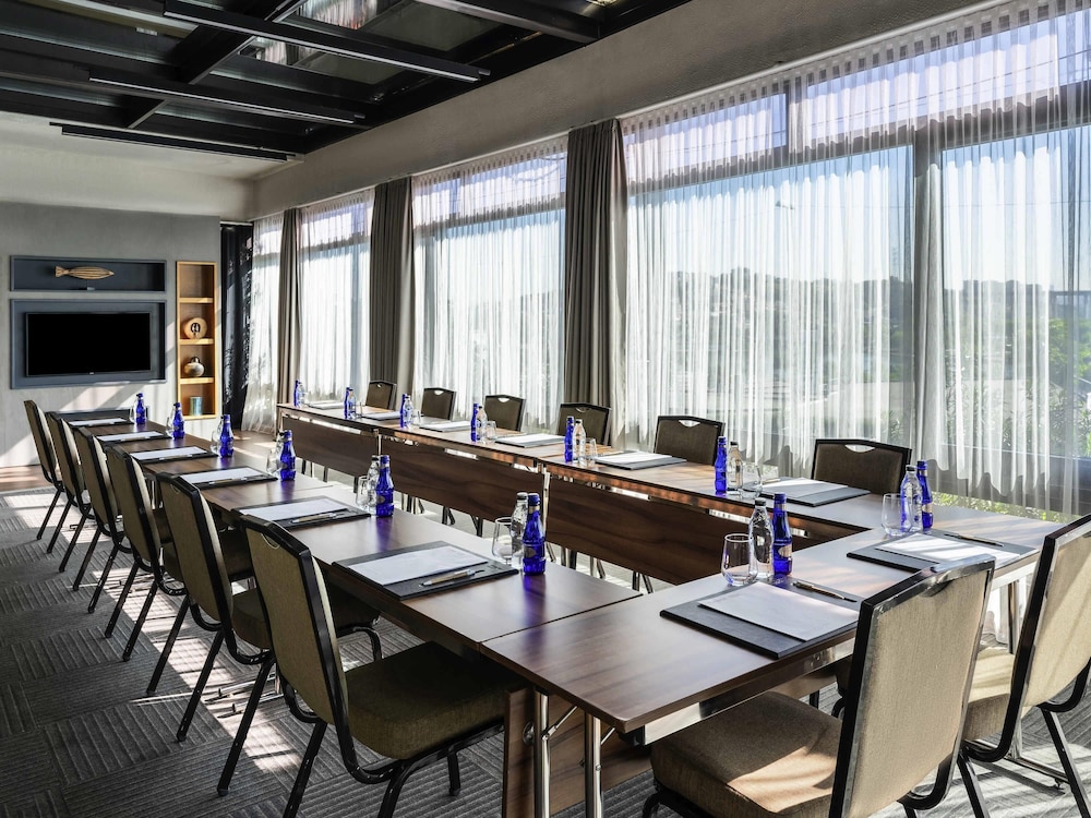 Movenpick Hotel Istanbul Golden Horn 80/89