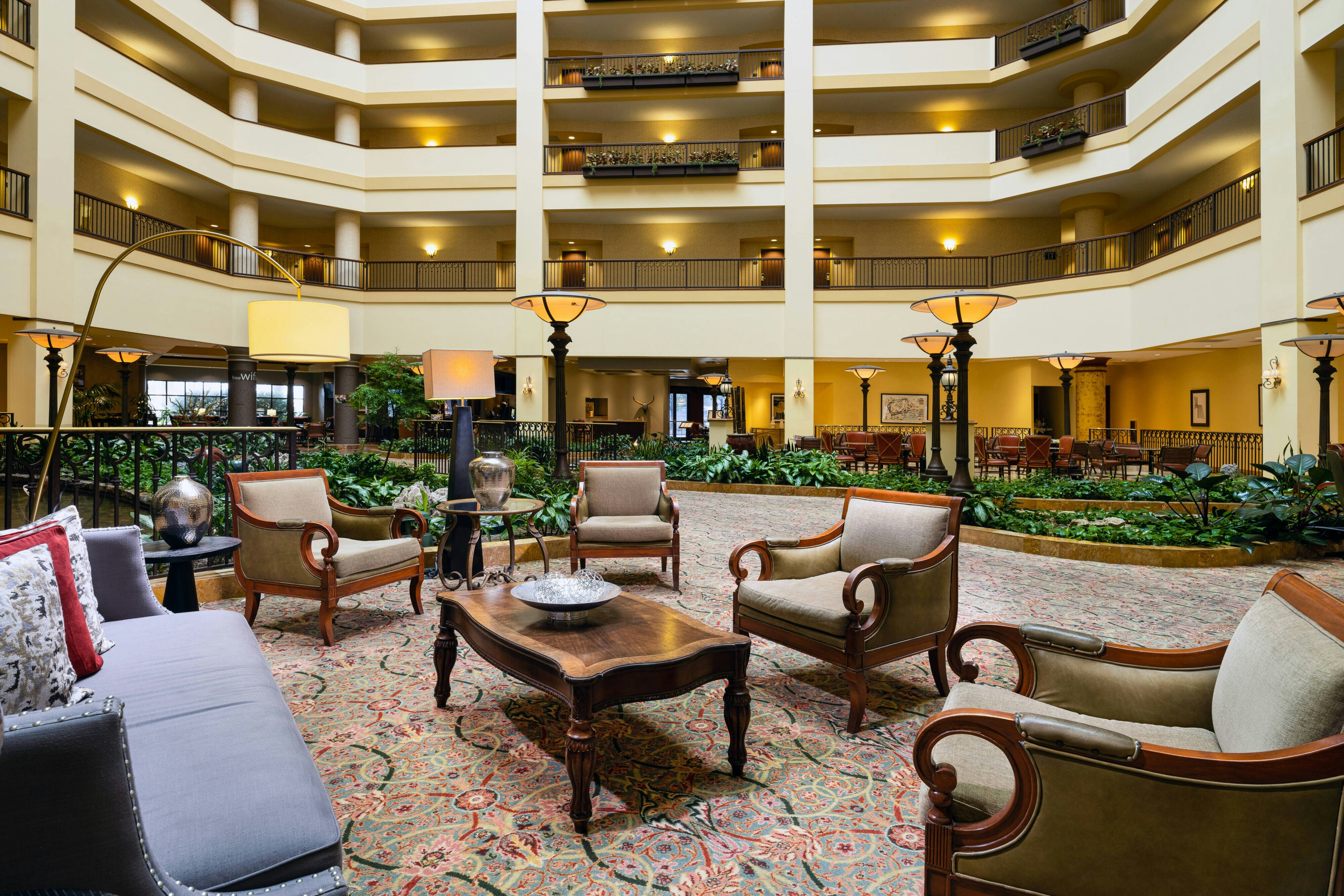Renaissance Tulsa Hotel And Convention Center 24/49