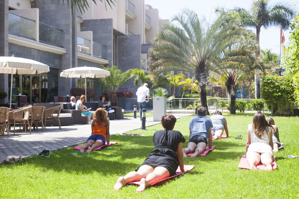 Hotel LIVVO Costa Taurito 66/72