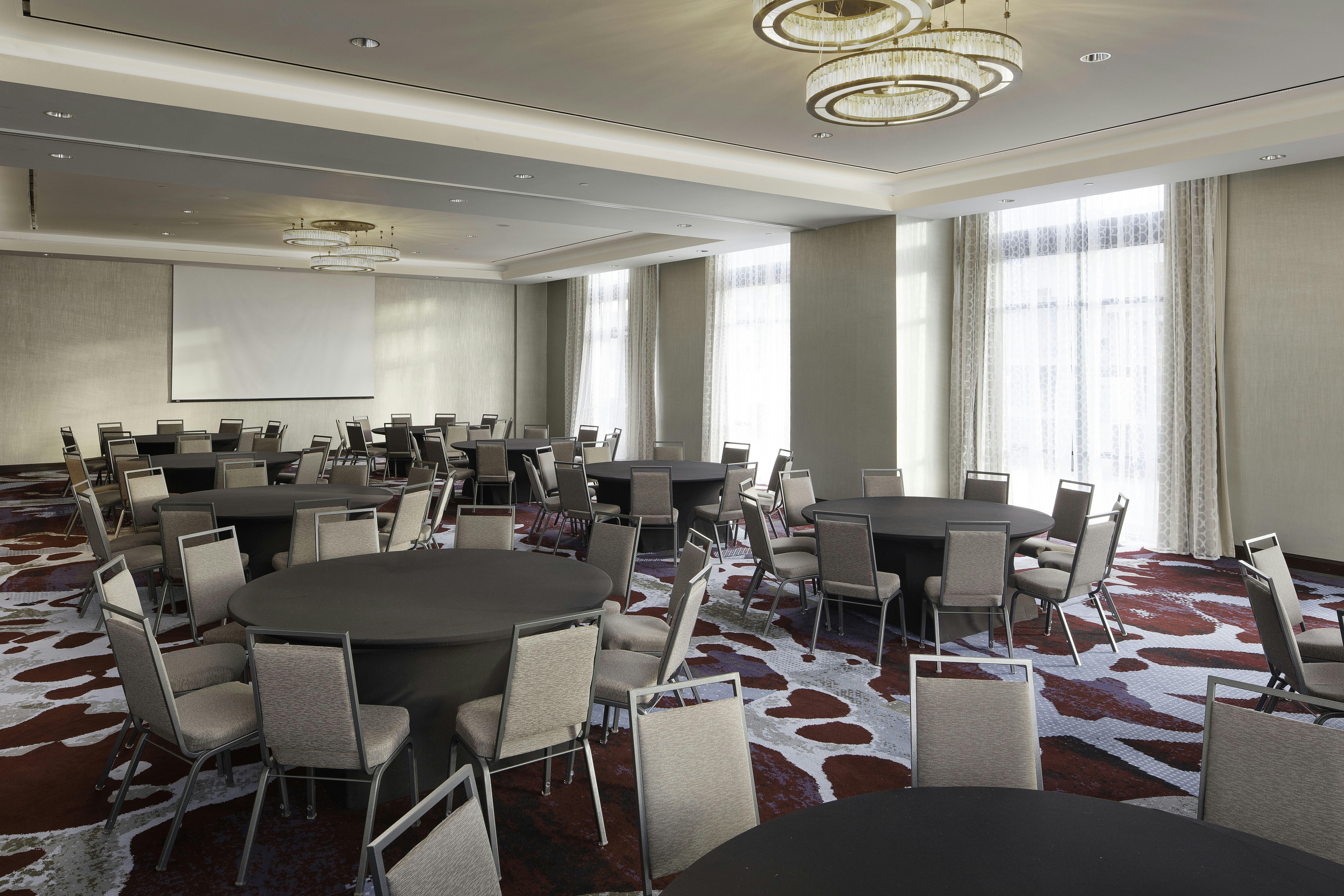 EMBASSY SUITES BY HILTON AMARILLO DOWNTOWN HOTEL 52/62