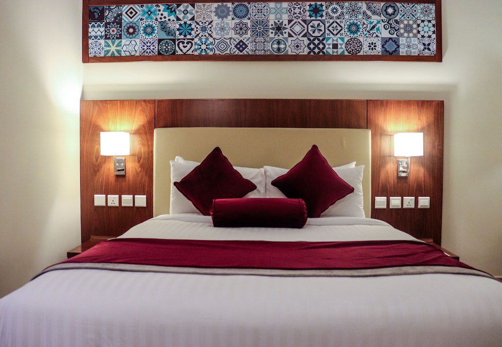 Avari Xpress Multan 20/49