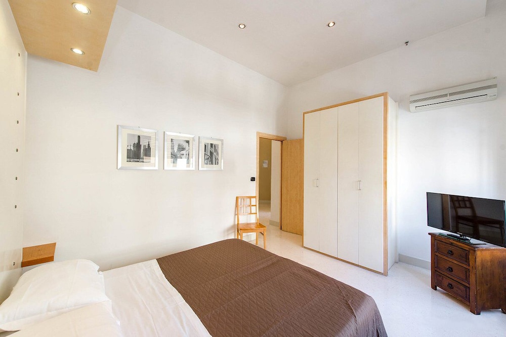 Residence Arco Antico 6/77