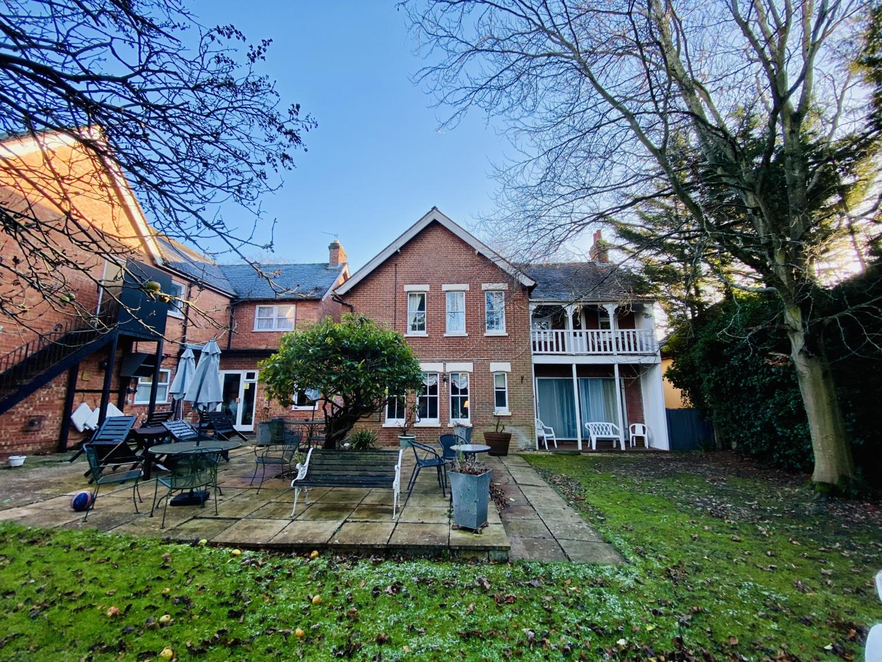 Pickwicks Guest House 21/29