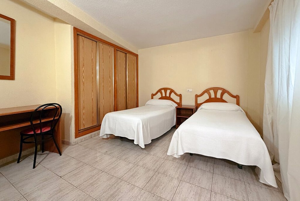 2 BEDROOMS, CLASSIC, APARTMENT, TERRACE