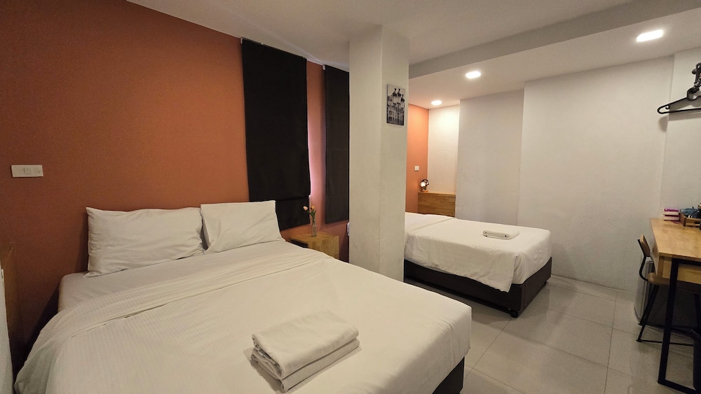 Sleepstation Hotel At Pratunam 12/50