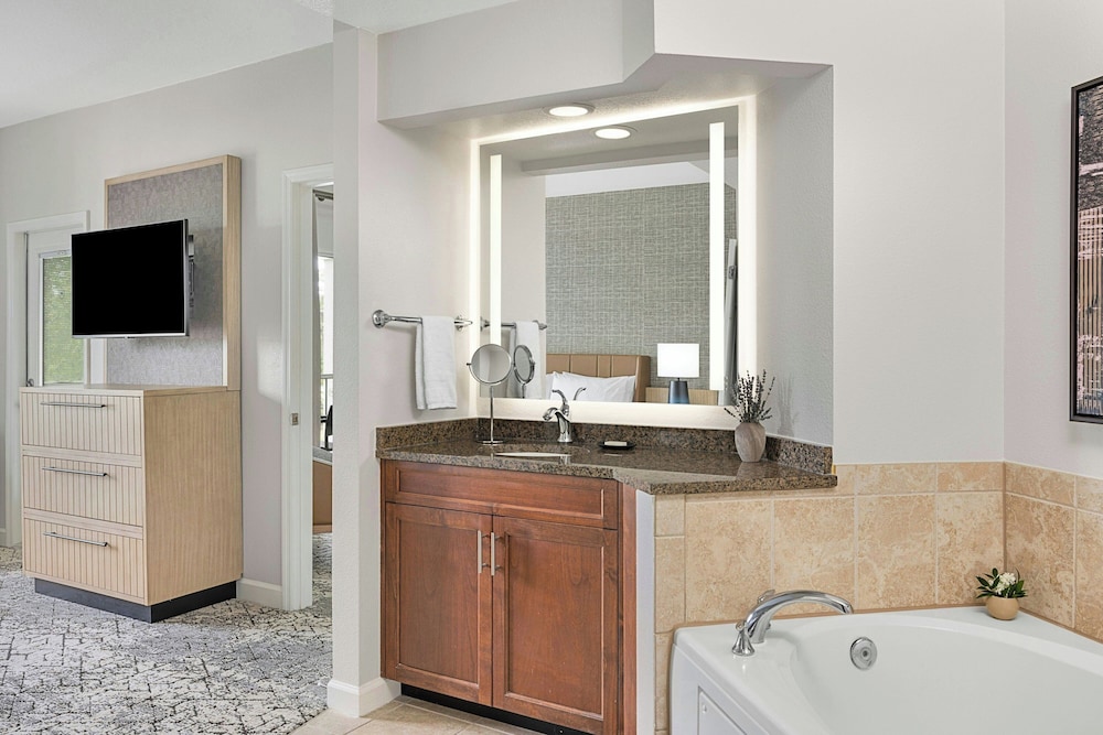 Sheraton Broadway Resort Villas 50/50