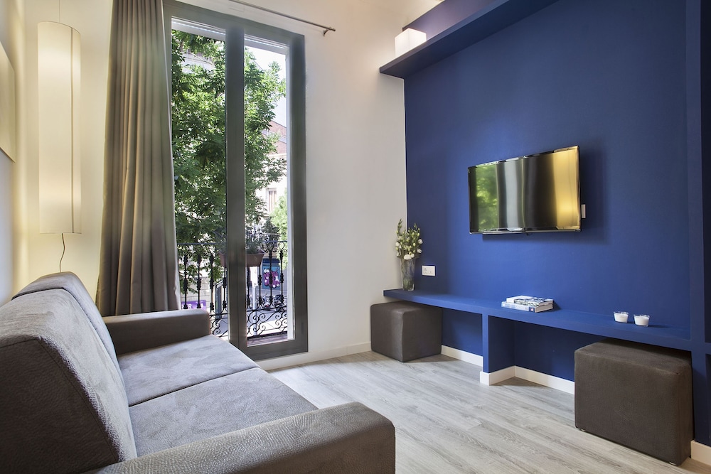 Habitat Apartments ADN 34/51