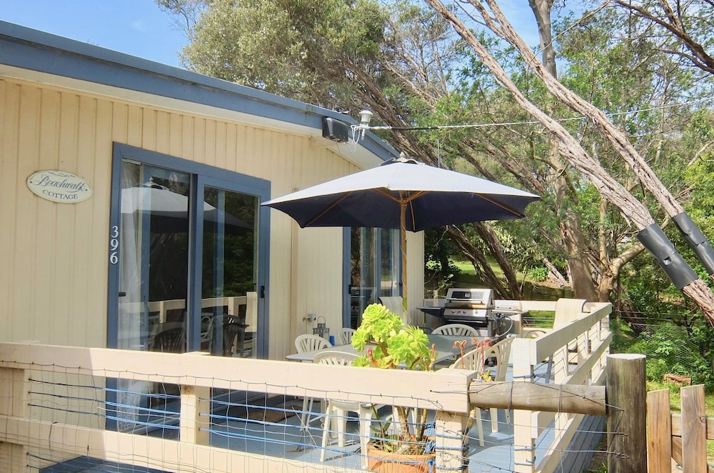 Beachwalk Cottage 2/50