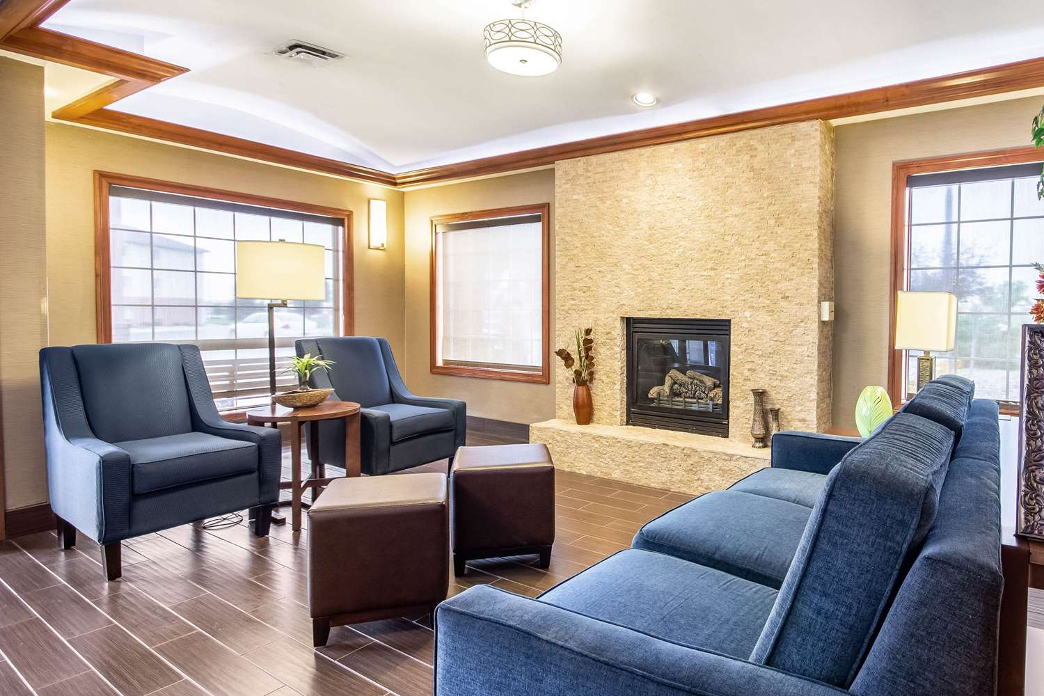 Comfort Inn & Suites Gillette near Campbell Medical Center 30/44
