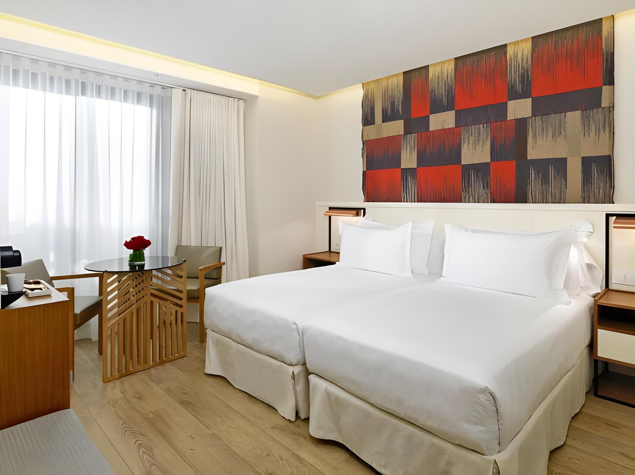 Barcelona, Classic, Double and Twin Beds