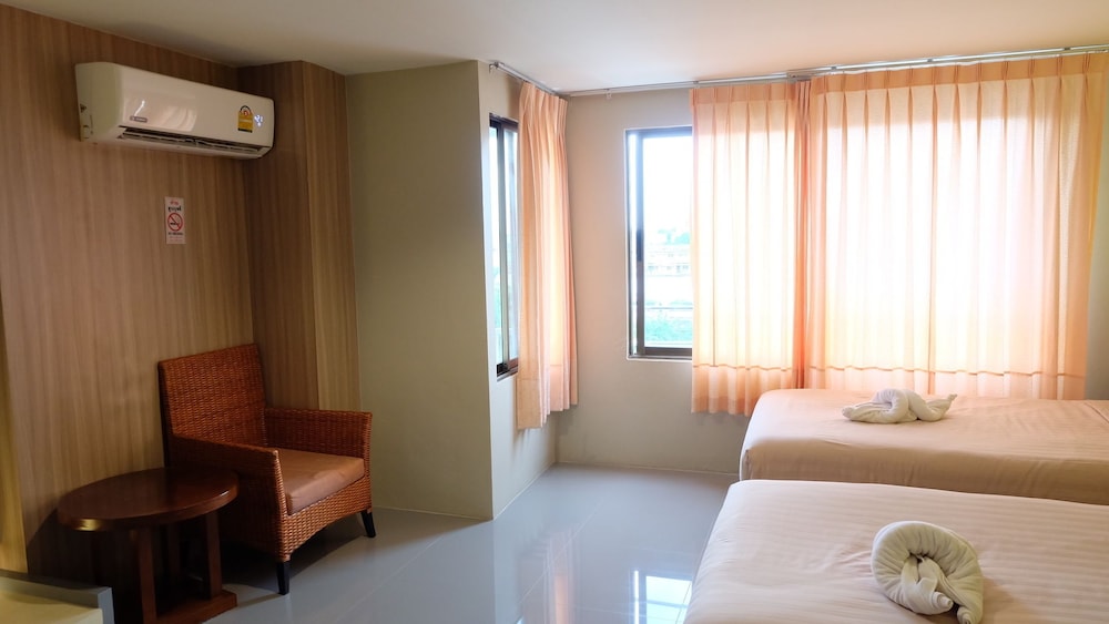 Silom Boutique Hotel Hatyai 24/37