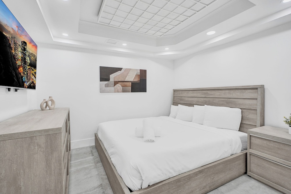 3 Bedrooms, Condo, Panoramic, 2 King Beds, 2 Queen Beds, 3 Bathrooms, Corner