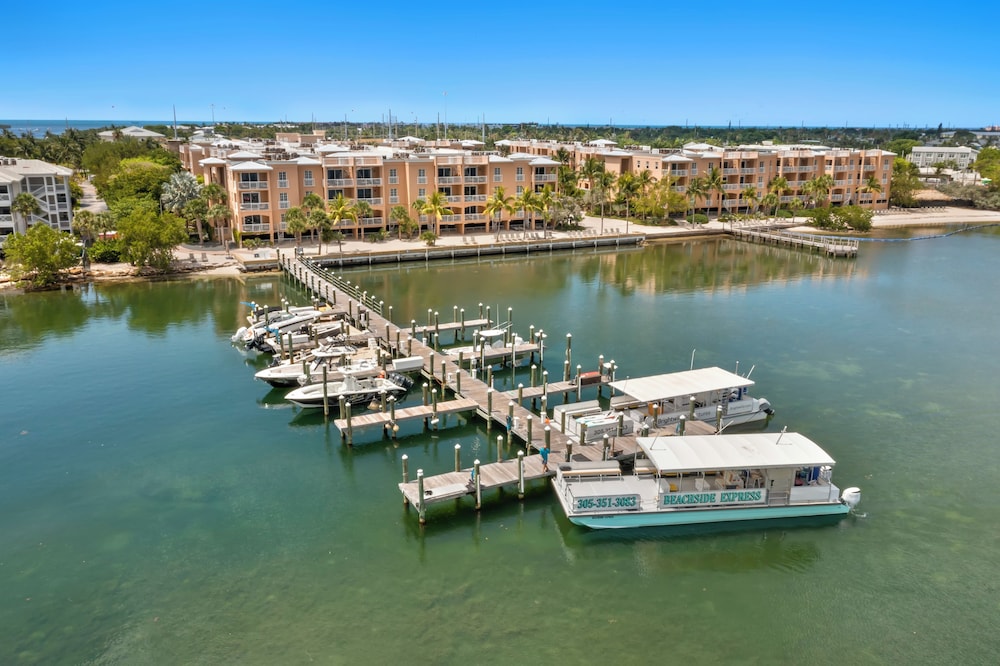 Beachside Resort and Residences 32/50