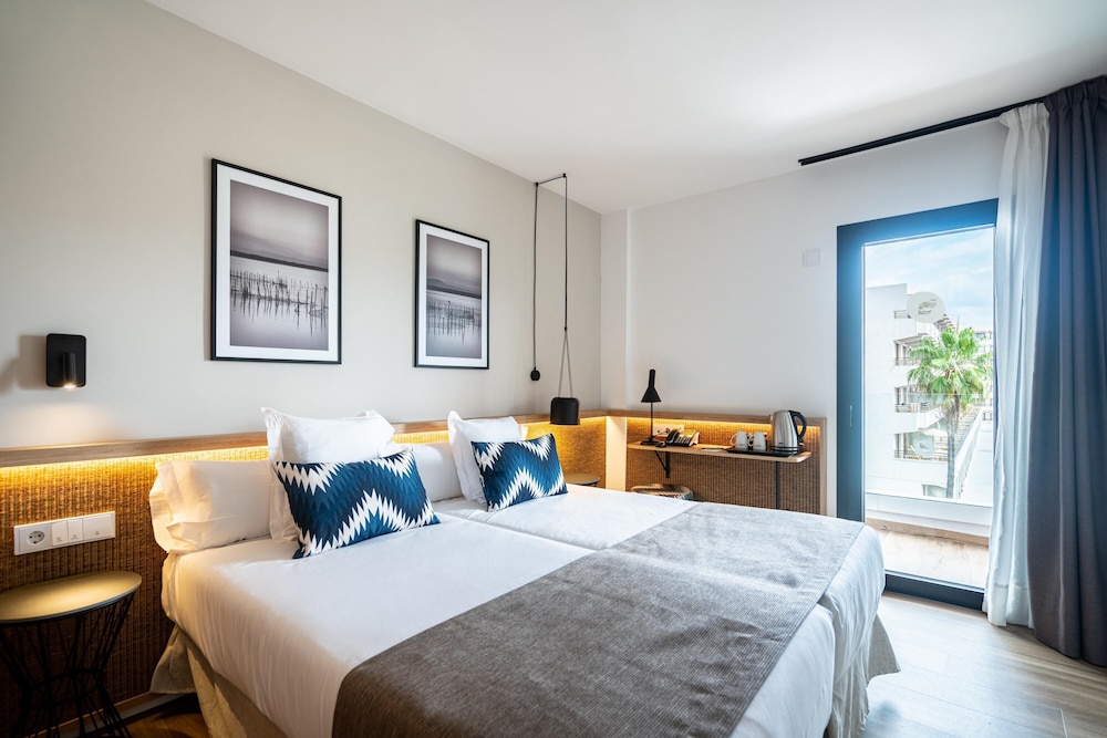 THB Bamboo Alcudia - Adults Only 11/50
