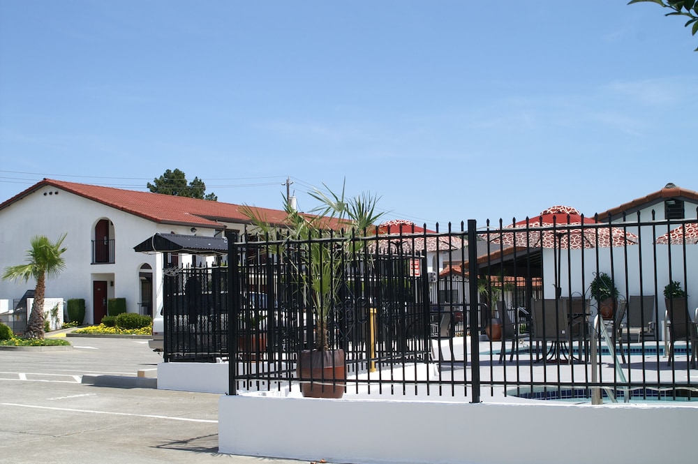 Travelodge by Wyndham Vallejo 5/34