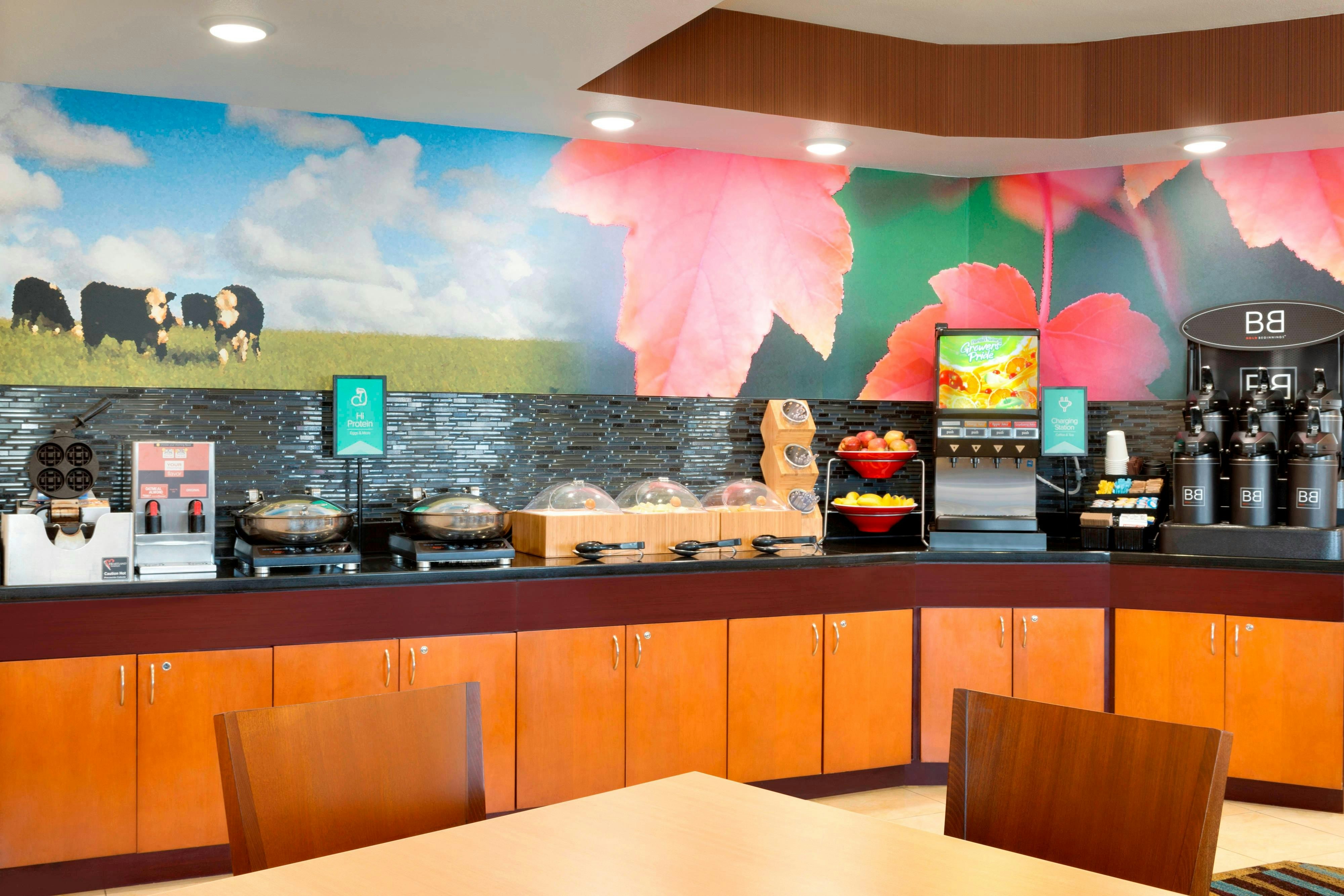 Fairfield Inn & Suites Fort Worth University Drive 6/8