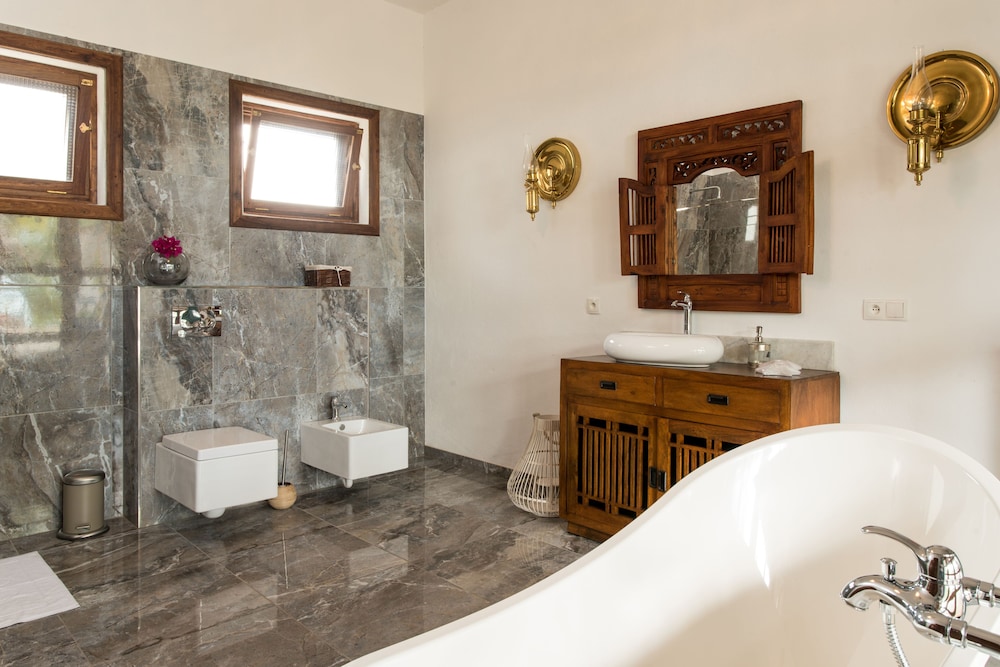 Tikitam Palms Boutique Hotel 47/50