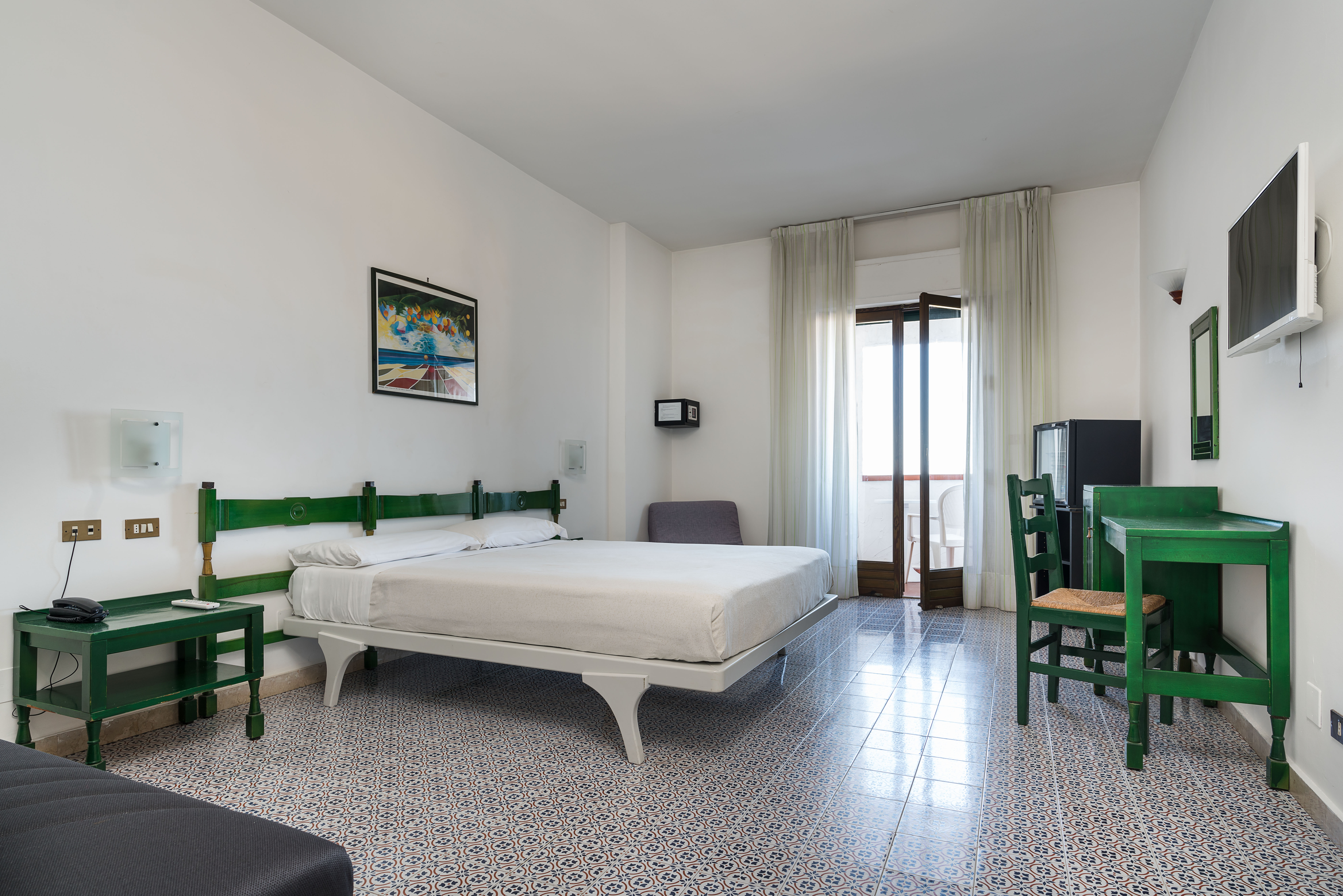 Standard, Double or Twin Bed