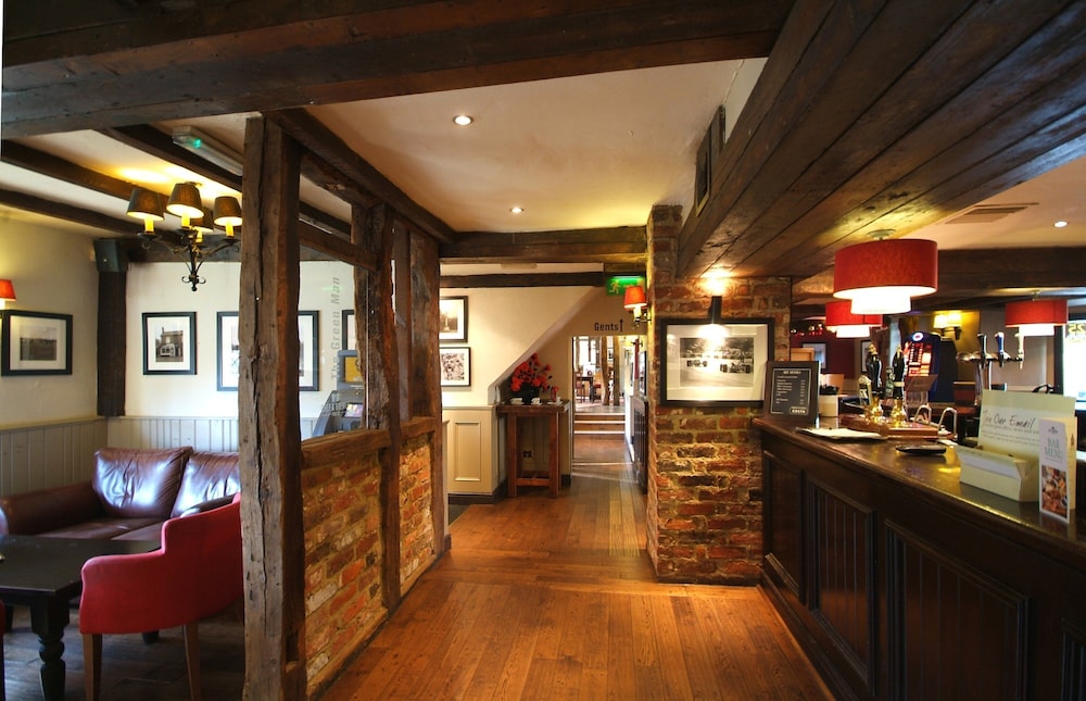 Premier Inn Silverstone 20/38