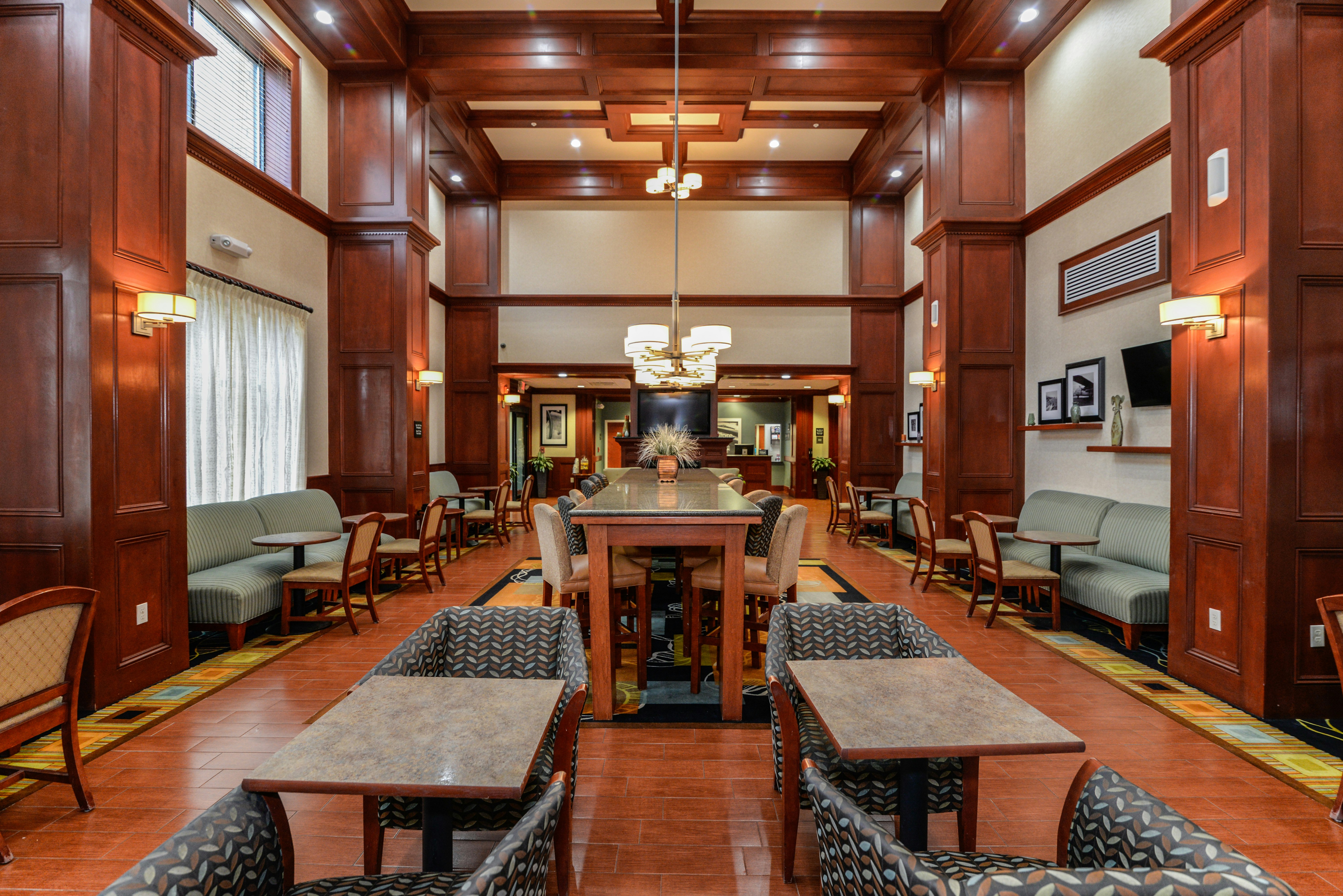 Hampton Inn And Suites Detroit/Chesterfield Township 18/24