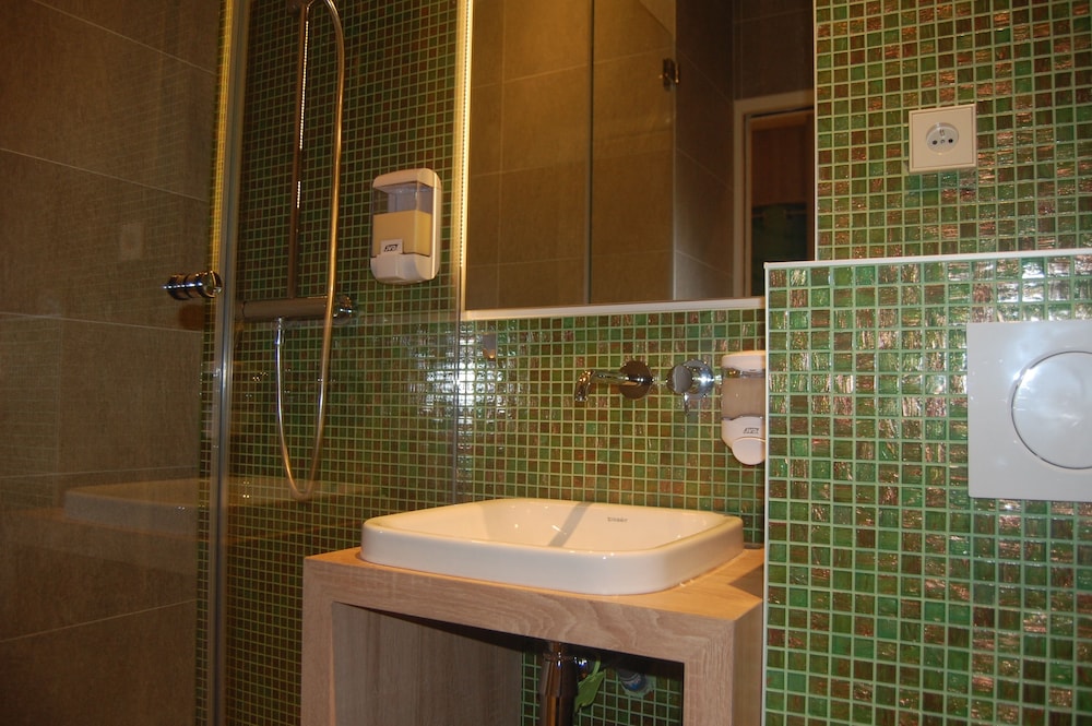 Hotel Jean Bart 42/67