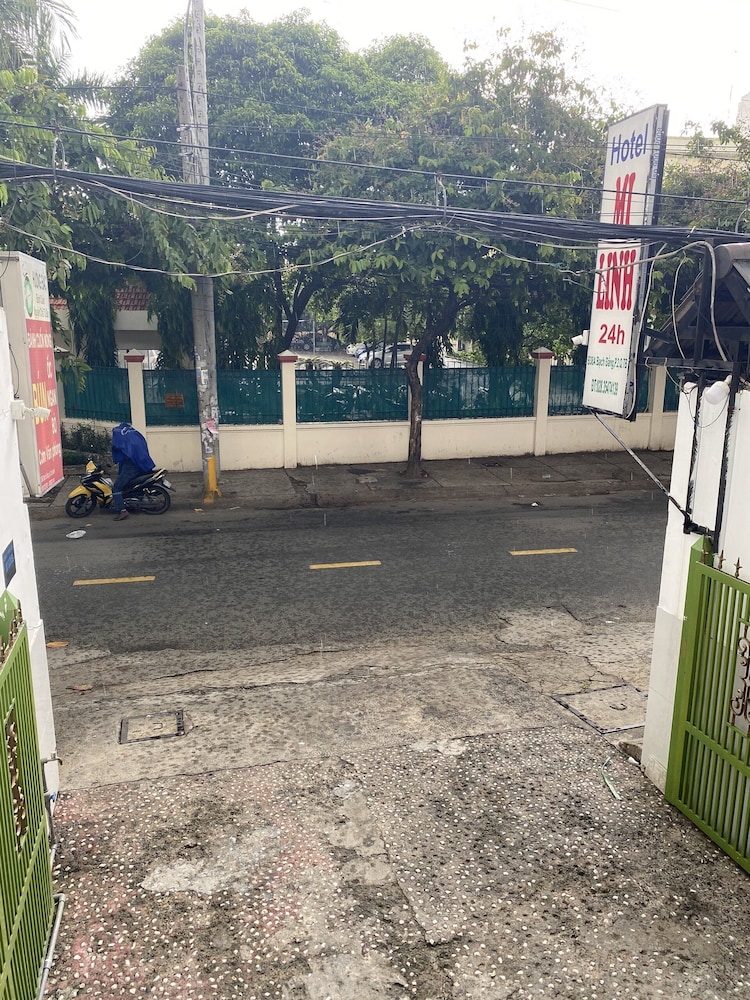 Mi Linh Hotel 52/62