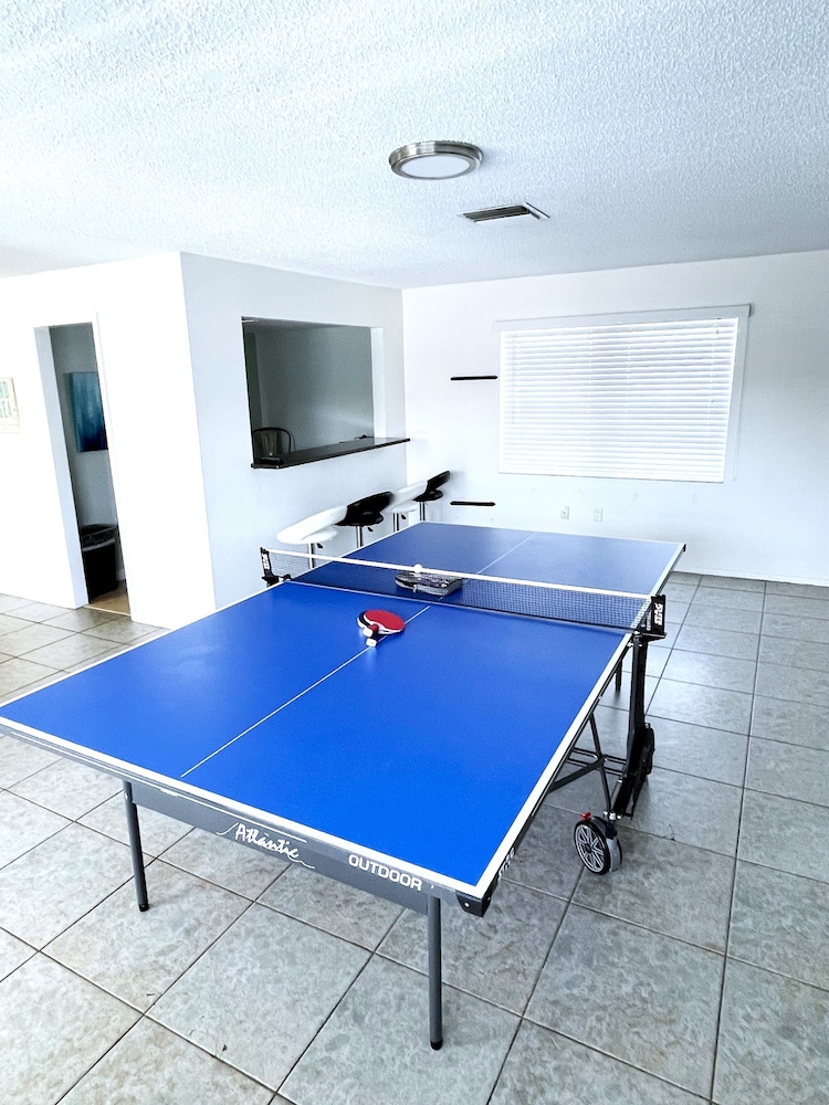 The Villas at St Pete Beach 16/50