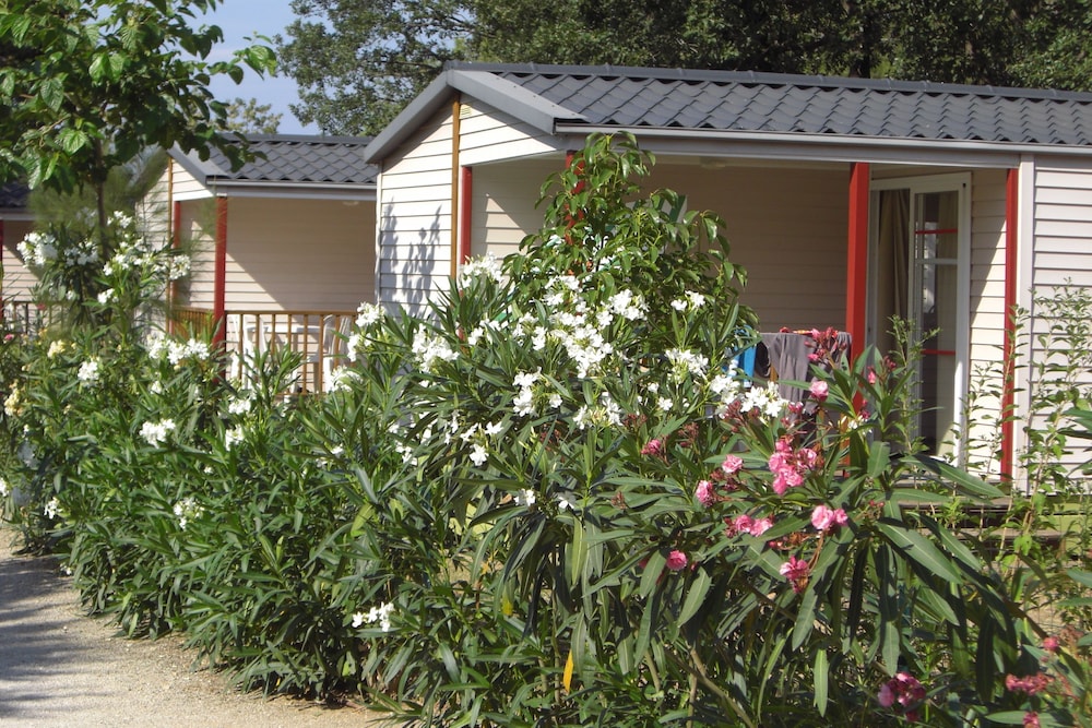 Camping La Pinede Enchantee 32/45
