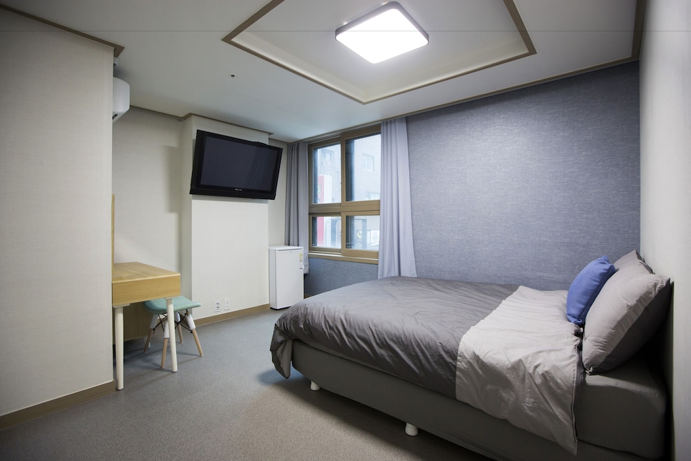 24guesthouse Sinchon 7/33