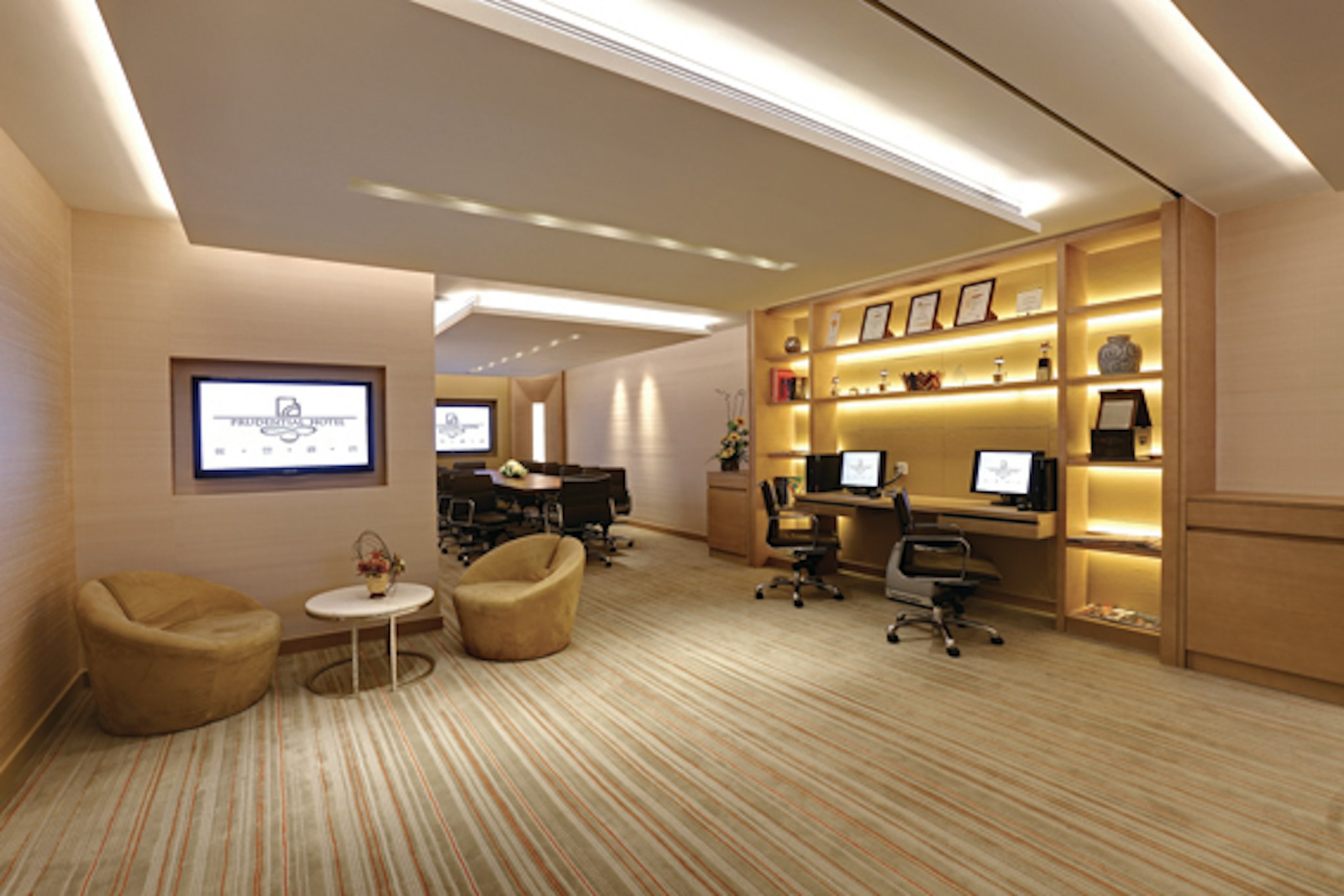 Prudential Hotel 30/44