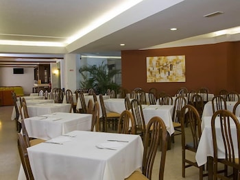 Atismar Hotel 31/50