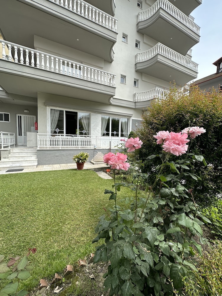 Hotel Ioni 47/50