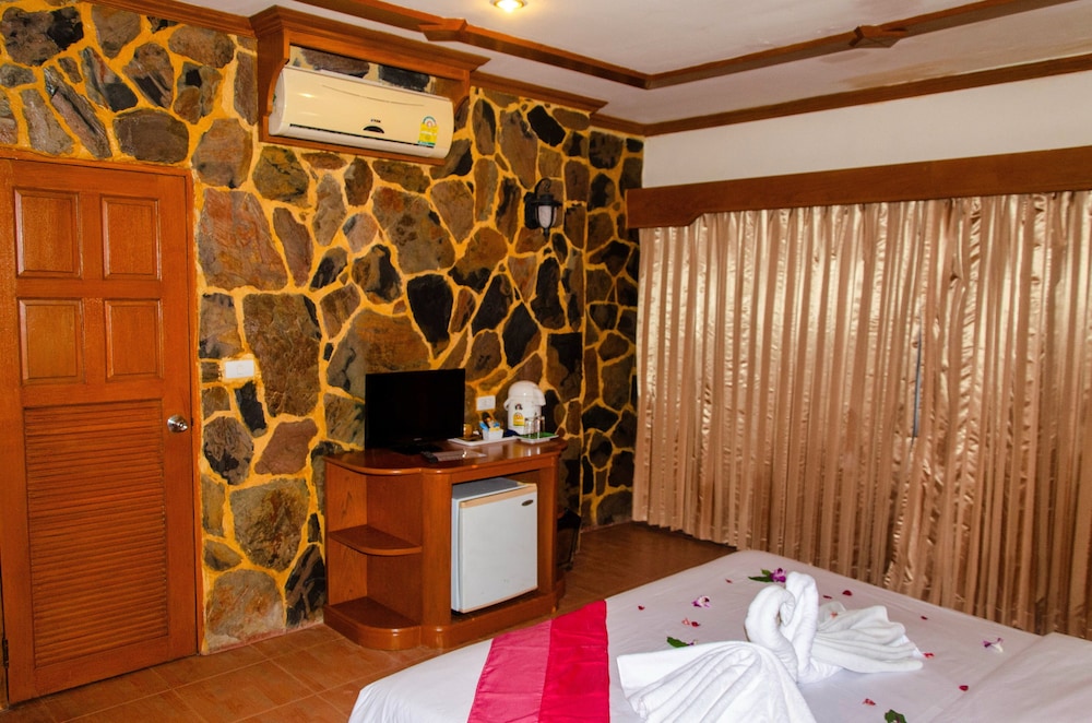 Diva Patong Hotel 44/50
