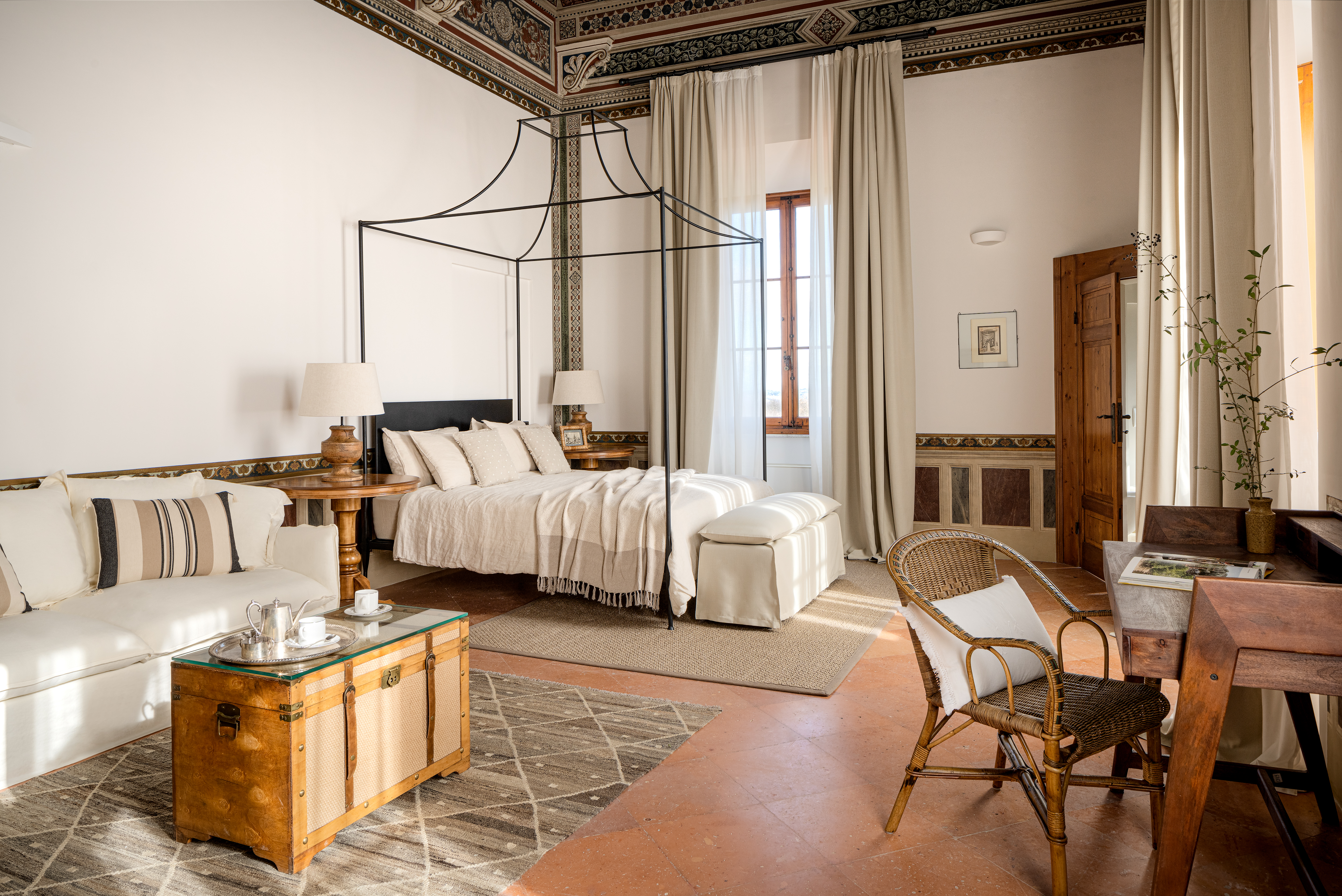 Pietro Master Suite