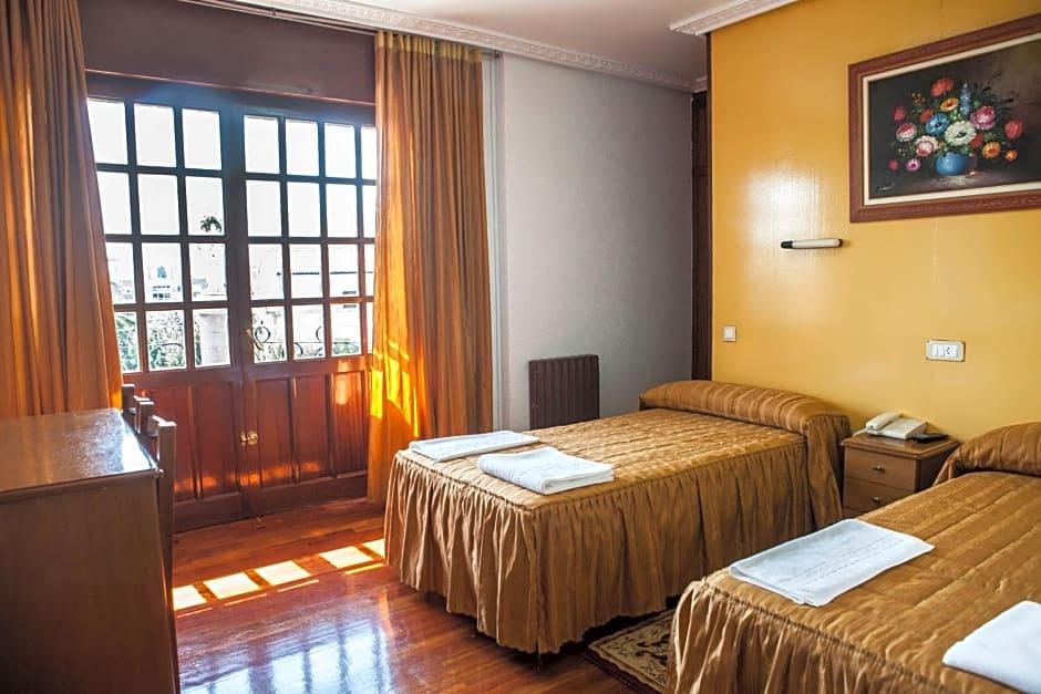 Hotel Antoyana 18/34