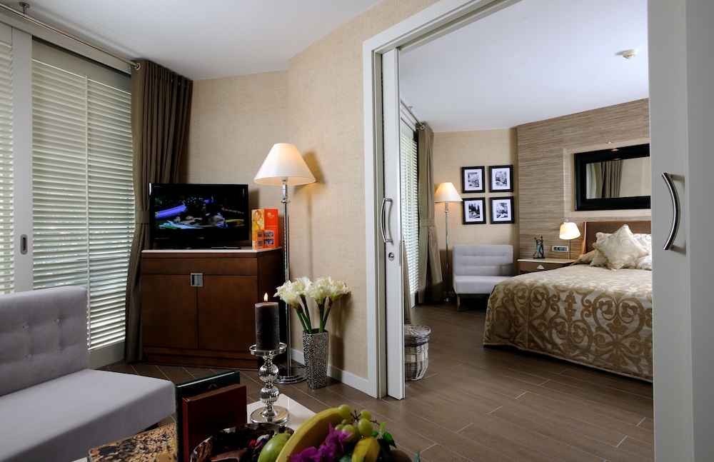 Elegance Hotels International Marmaris 25/50