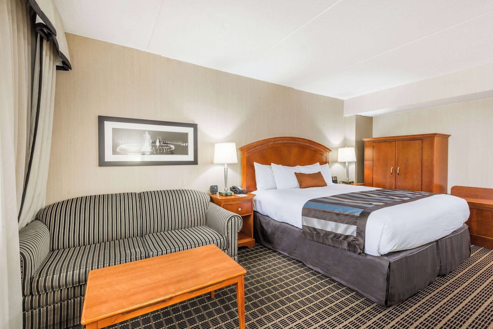 Wingate by Wyndham Springfield 14/60