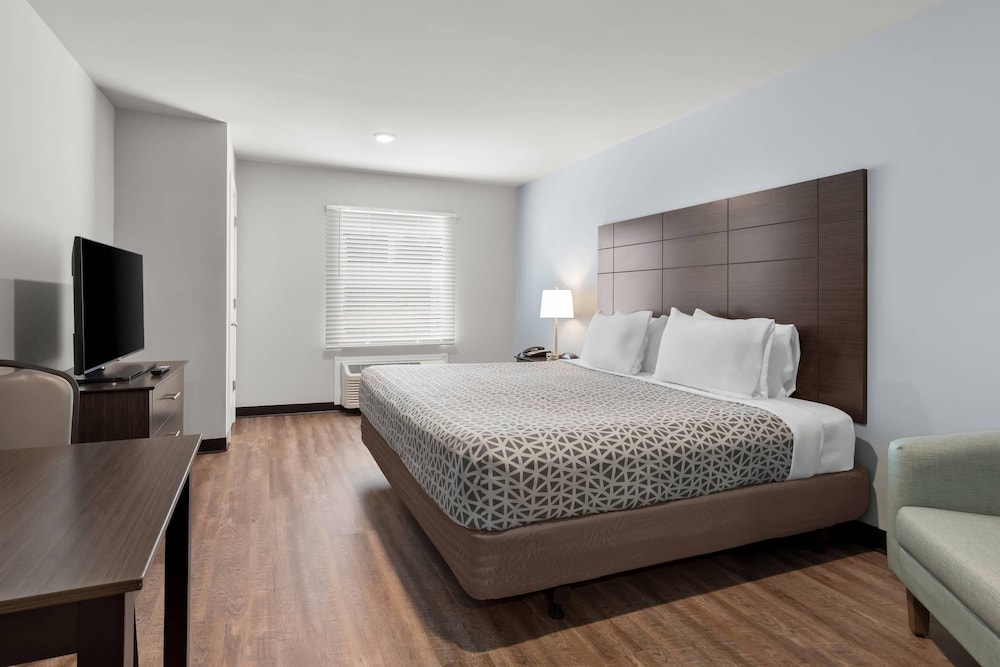 WoodSpring Suites Atlanta Airport 22/56