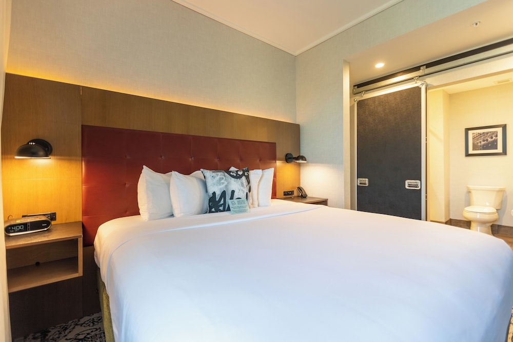 Hotel Rock Lititz 10/62