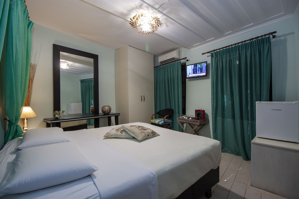 Elia Portou Rooms 9/33